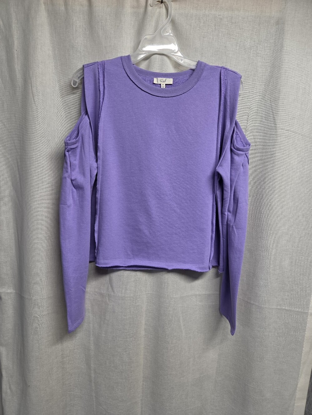easel Lavender Cold-Shoulder Long Sleeve Top